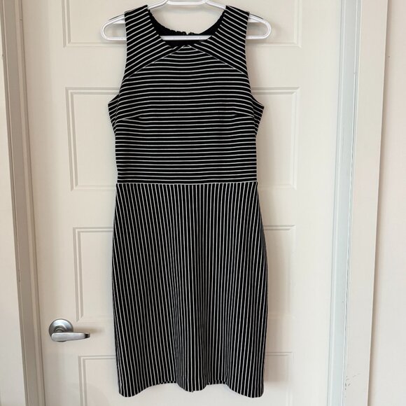 Banana Republic Black & White Striped Sleeveless Dress | Size 8 - Picture 1 of 6